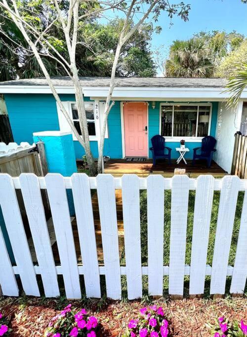 Beach Bungalow In Downtown Cocoa Beach Villa Екстериор снимка