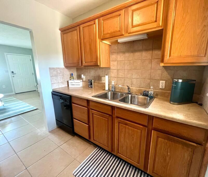 Beach Bungalow In Downtown Cocoa Beach Villa Екстериор снимка